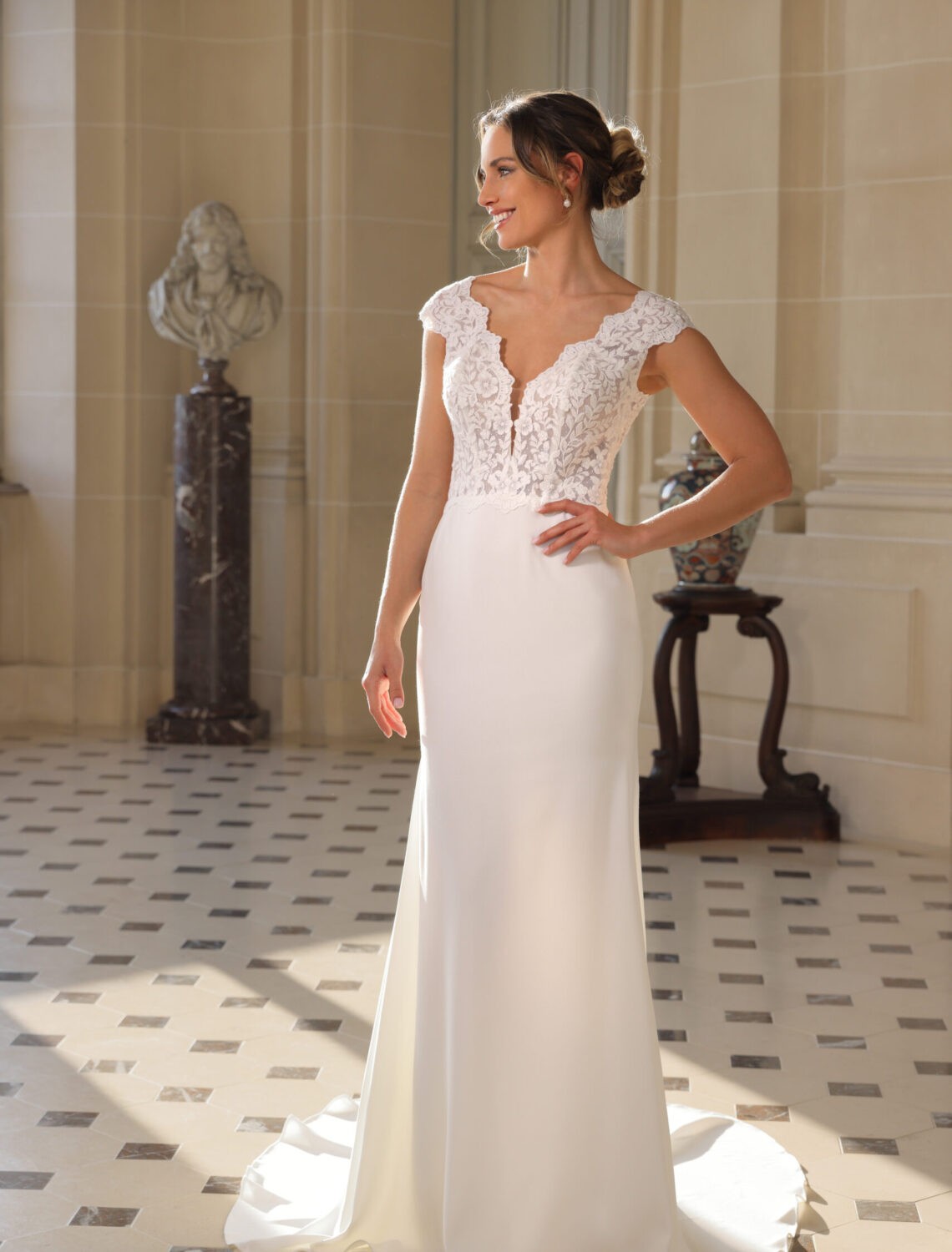 Trouwjurk Aiko van Azuree kopen bij Weddings 3