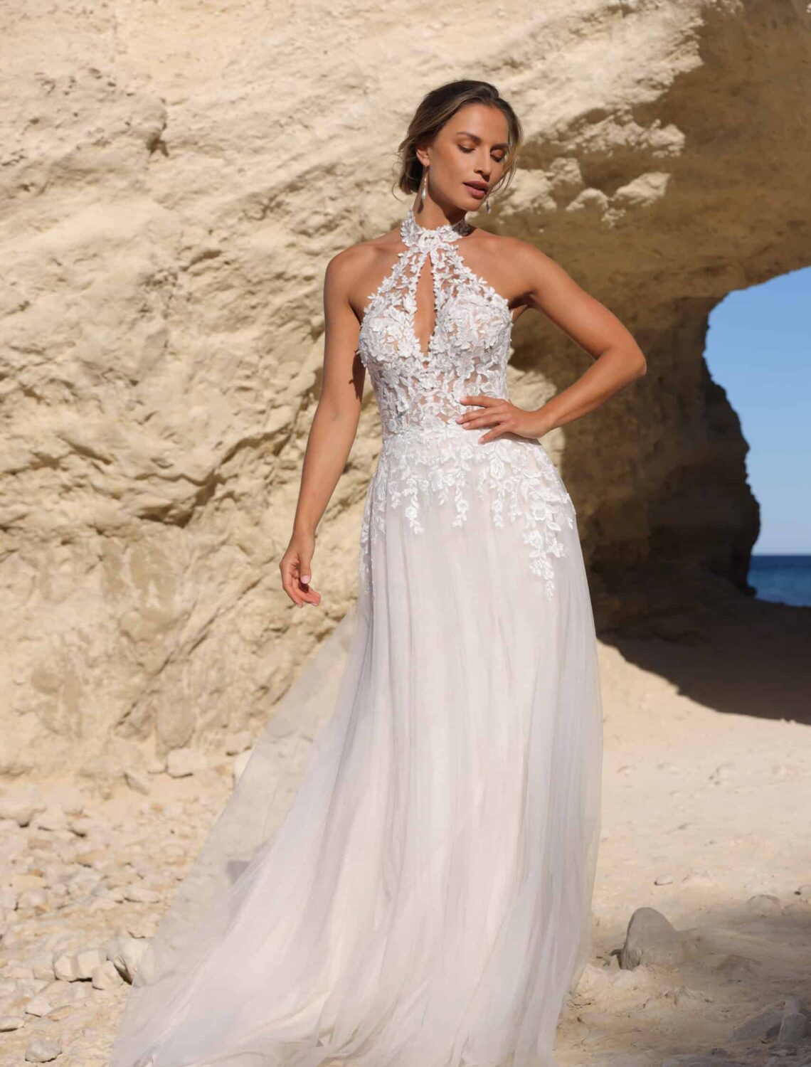 Trouwjurk Alison van Azuree kopen bij Weddings 3