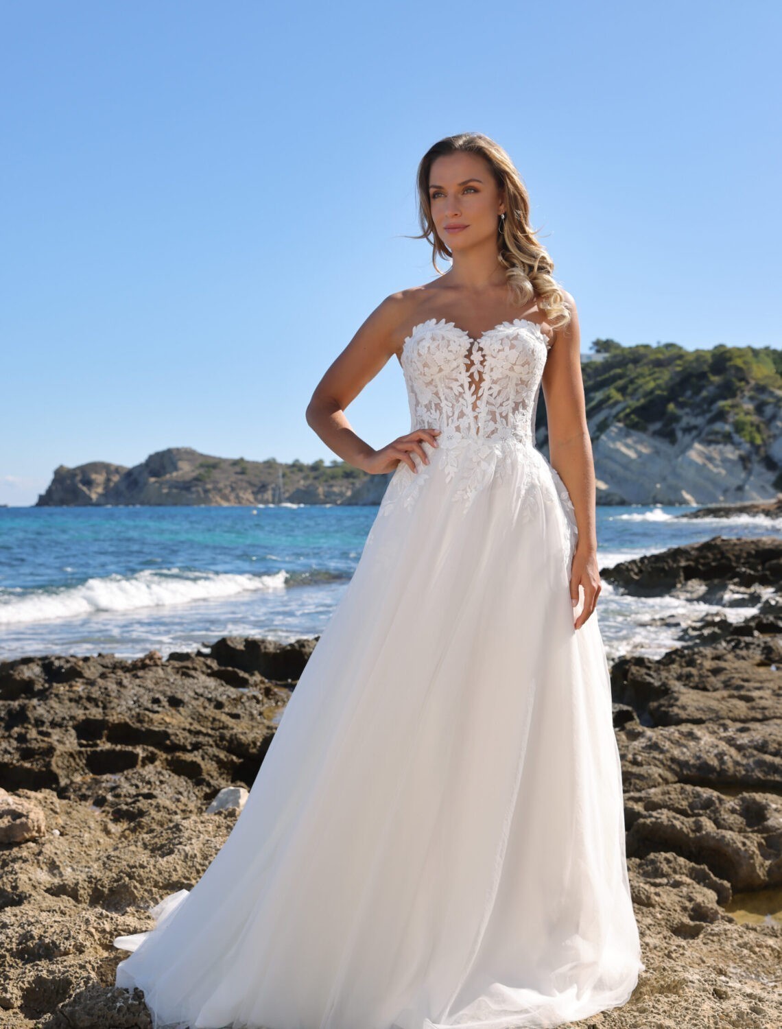 Trouwjurk Amira van Azuree kopen bij Weddings 3