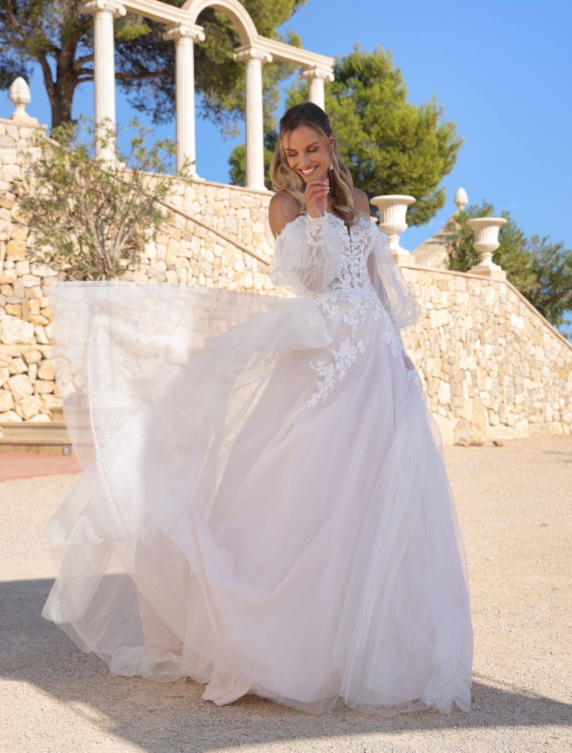 Trouwjurk Aziza van Azuree kopen bij Weddings 5