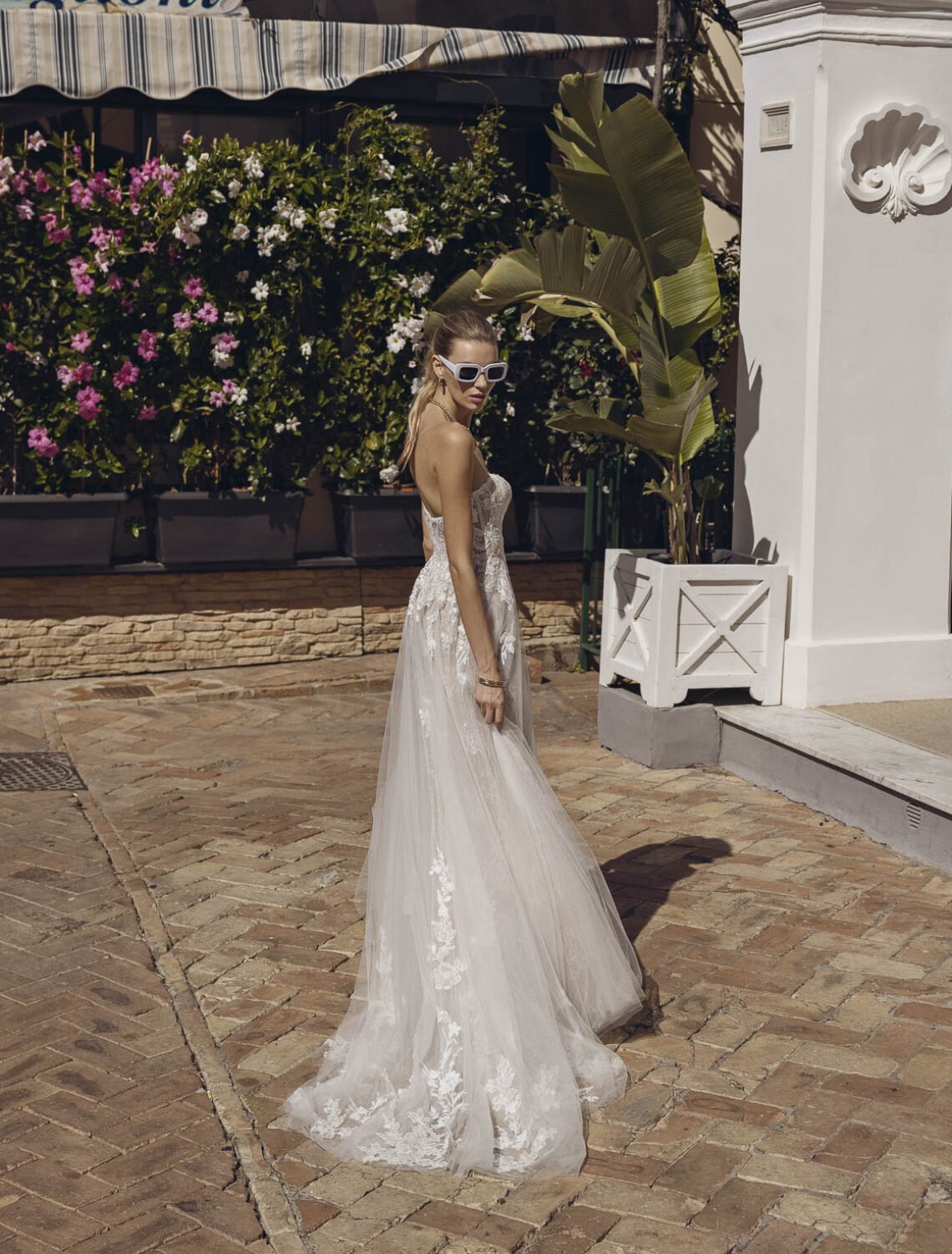 Trouwjurk Benke van Modeca kopen bij Weddings 7