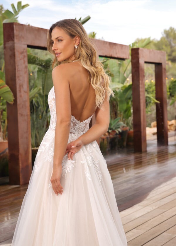 Trouwjurk Berber van Azuree kopen bij Weddings 1