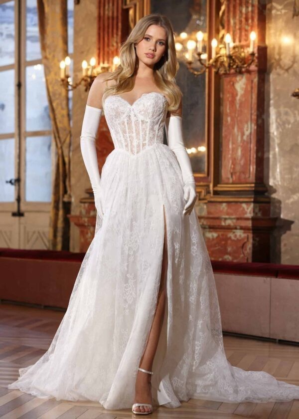 Trouwjurk Breeze van Azuree kopen bij Weddings 4