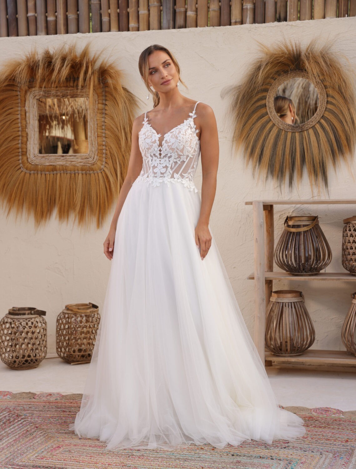 Trouwjurk Brianna-C van Azuree kopen bij Weddings 3