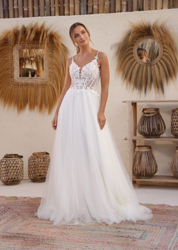 Trouwjurk Brianna-C van Azuree kopen bij Weddings 3