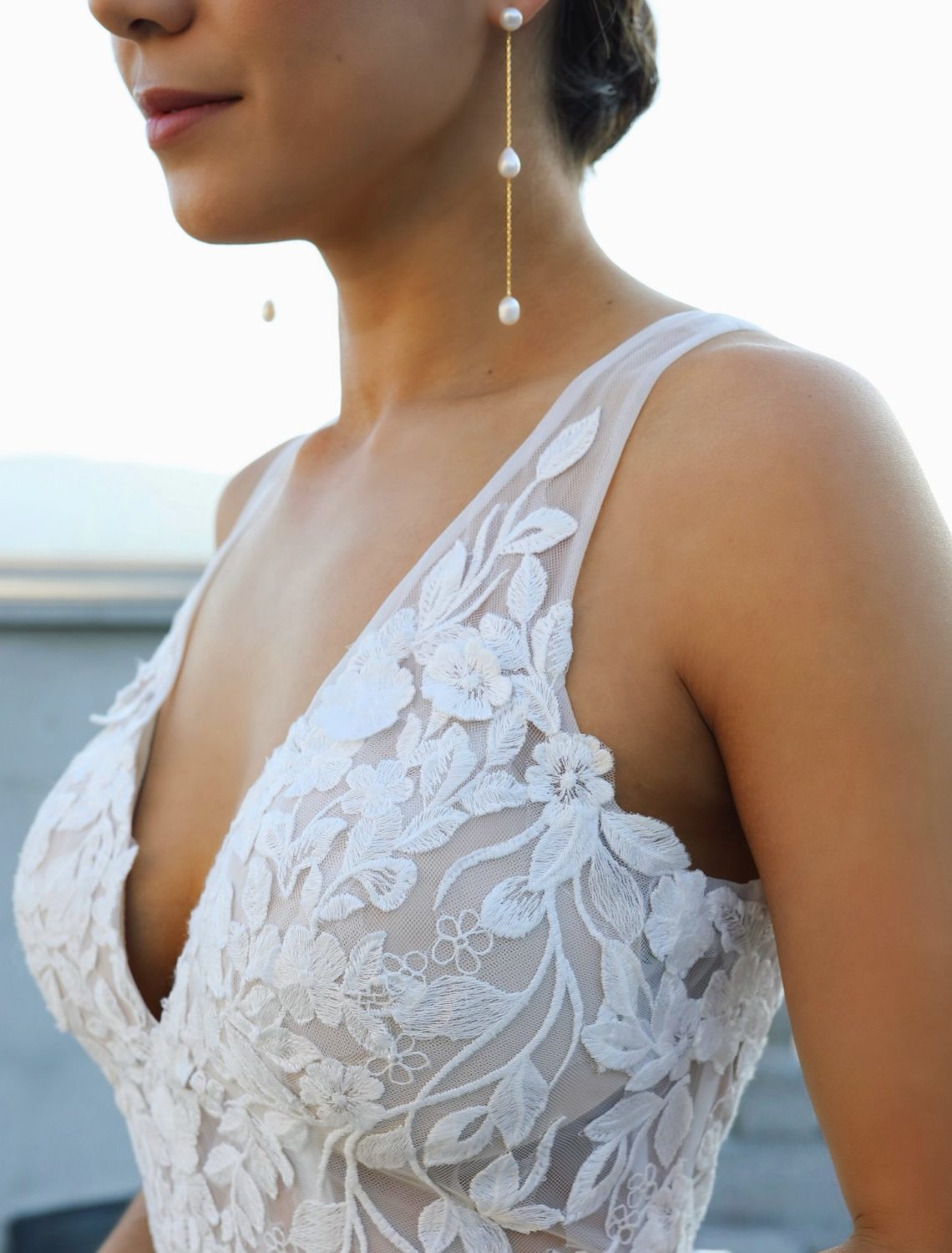 Trouwjurk D3577 van Essense of Australia kopen bij Weddings 4