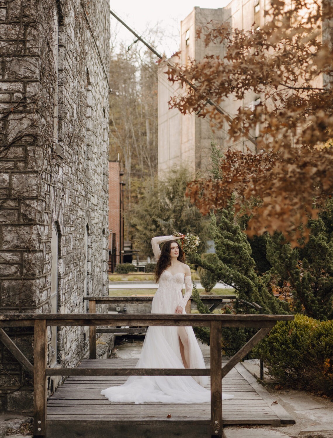 Trouwjurk D4097 van Essense of Australia kopen bij Weddings 2