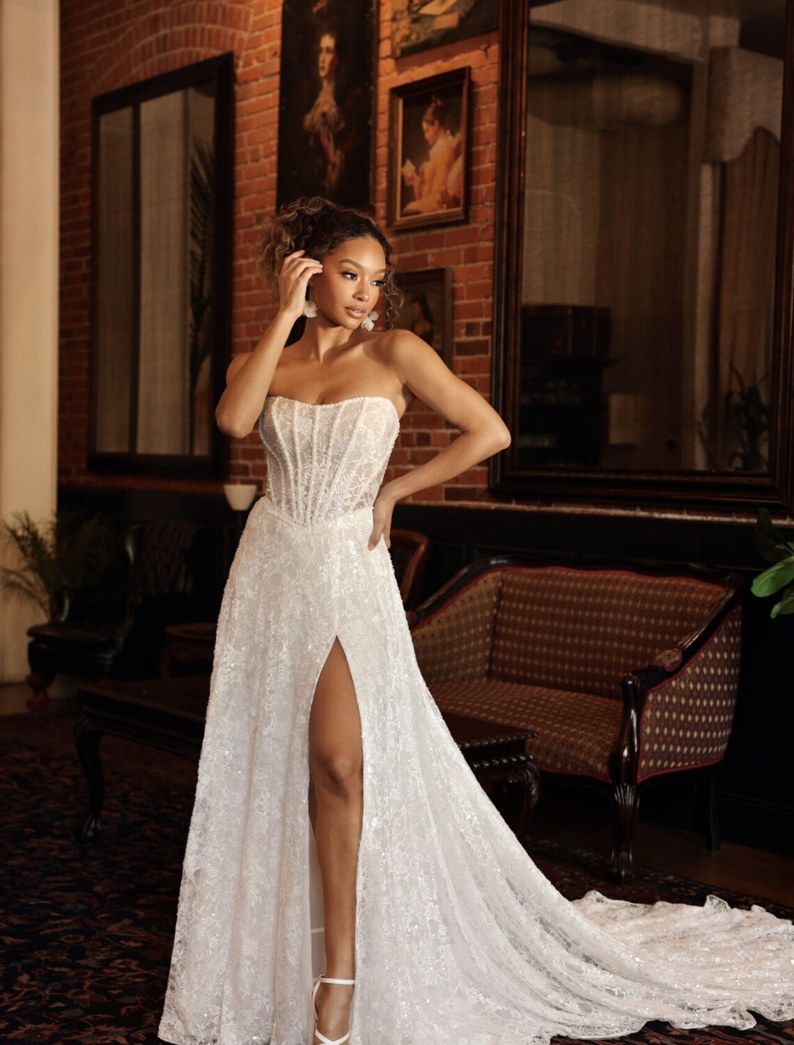 Trouwjurk D4176 van Essense of Australia kopen bij Weddings 2