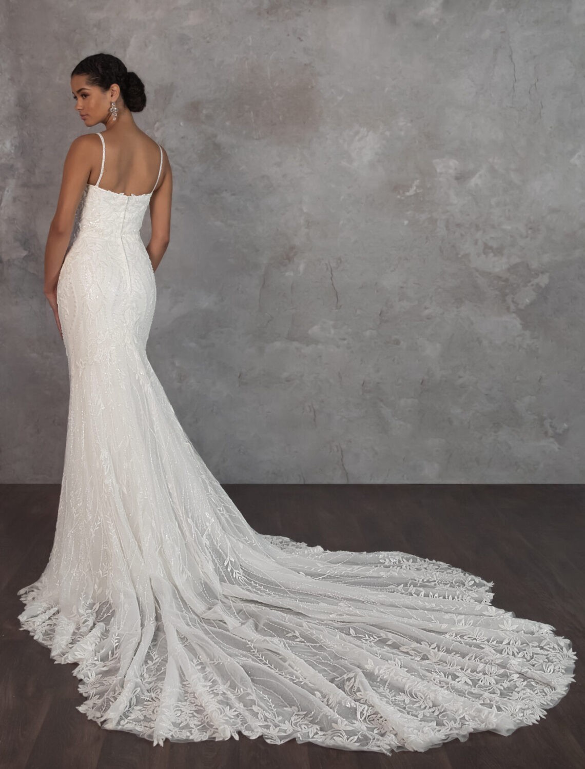 Trouwjurk D4279 van Essense of Australia kopen bij Weddings 2