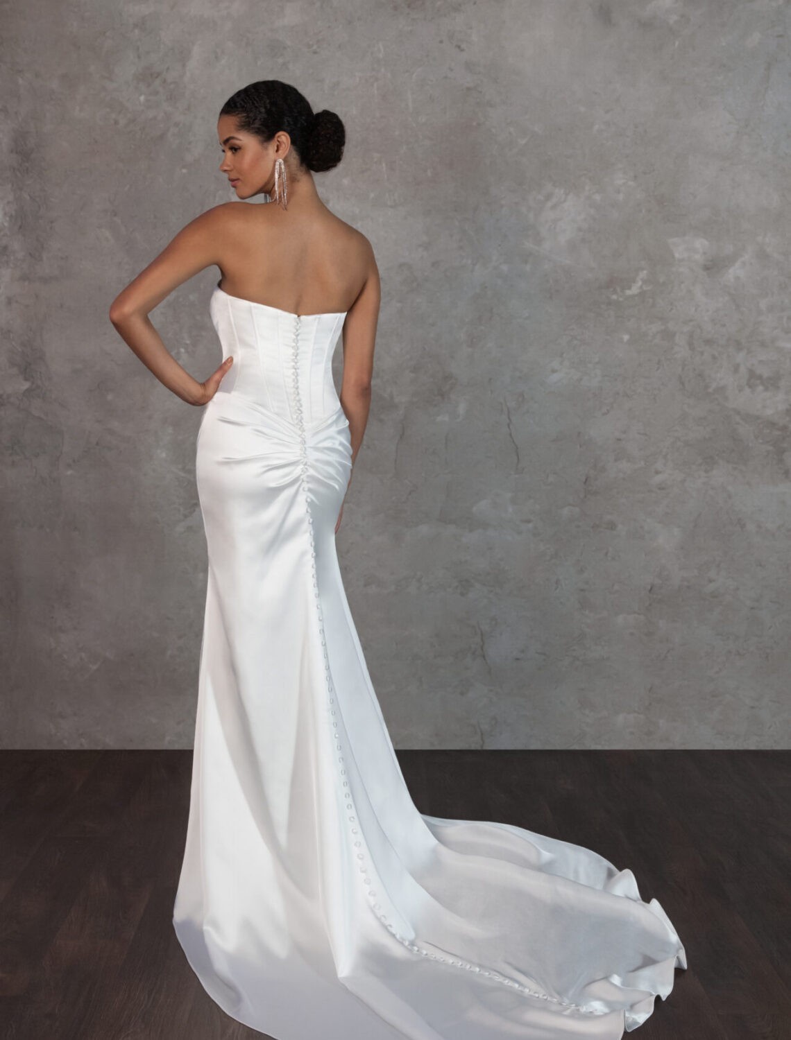 Trouwjurk D4321 van Essense of Australia kopen bij Weddings 2