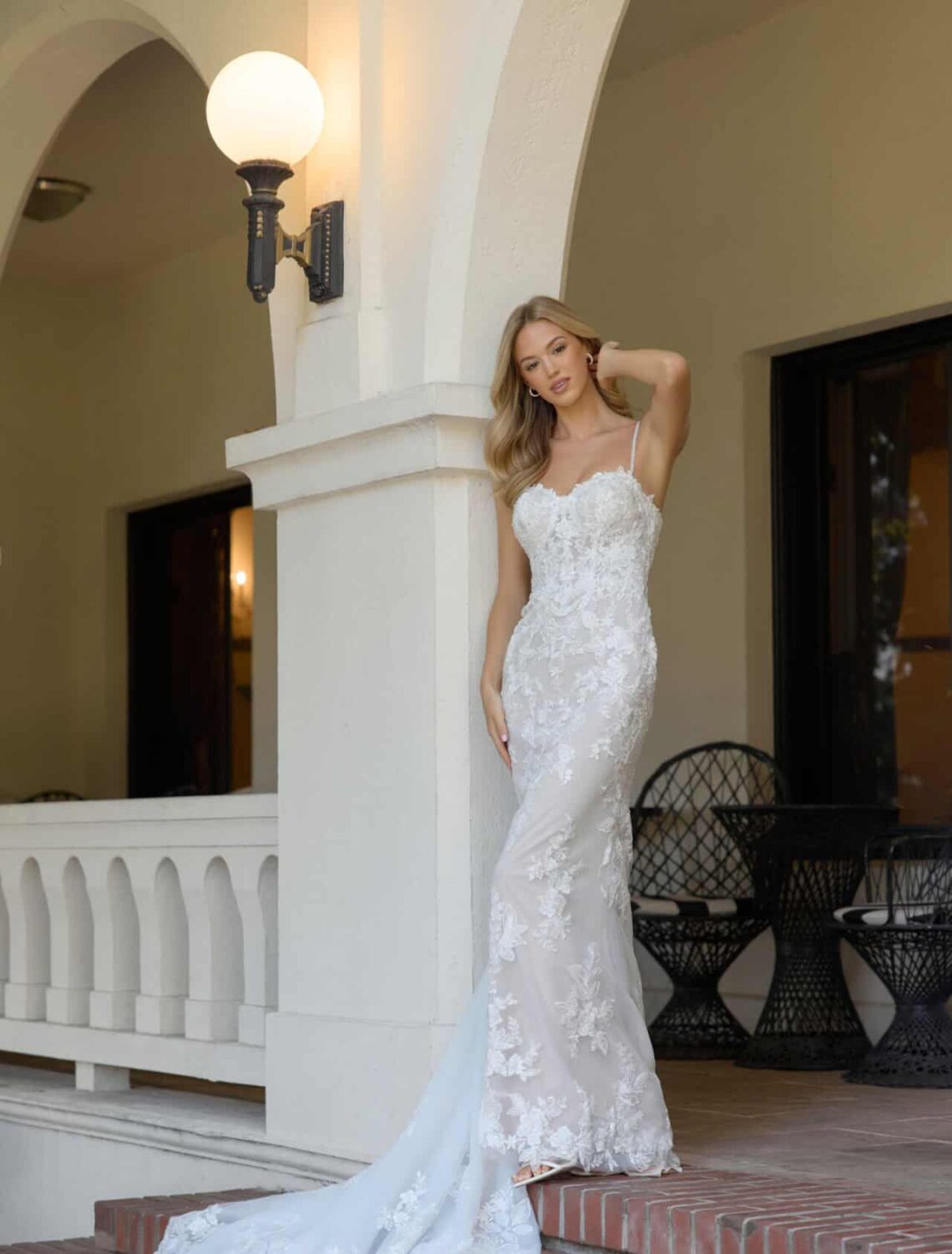 Trouwjurk D4344 van Essense of Australia kopen bij Weddings 1