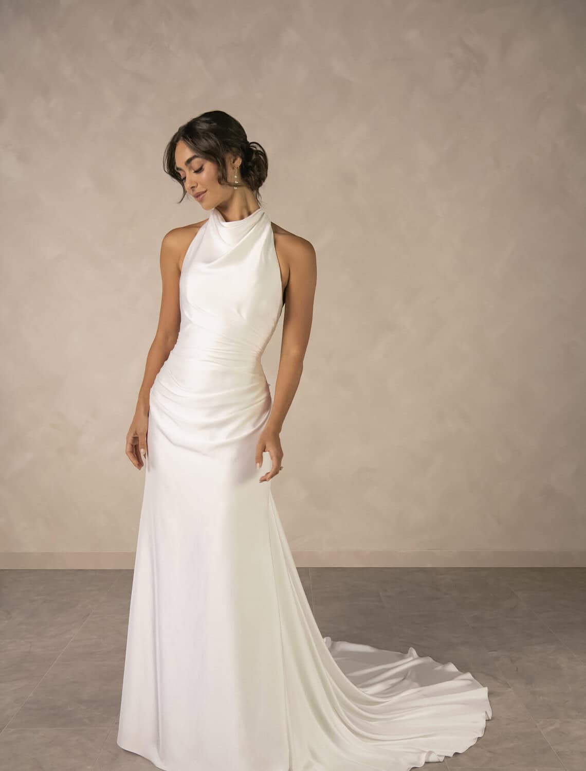 Trouwjurk D4614 van Essense of Australia kopen bij Weddings 4
