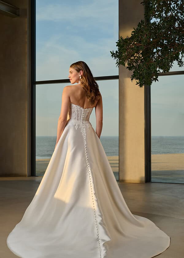 Trouwjurk Fifi van Azuree kopen bij Weddings 1