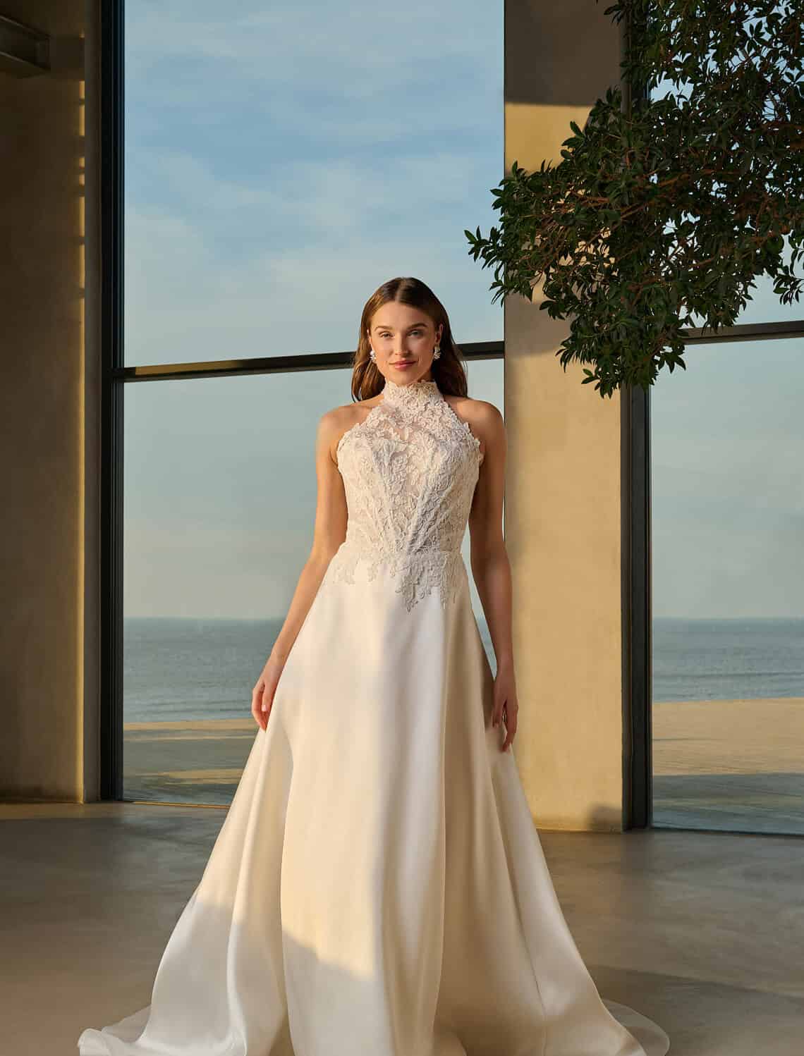 Trouwjurk Fifi van Azuree kopen bij Weddings 3