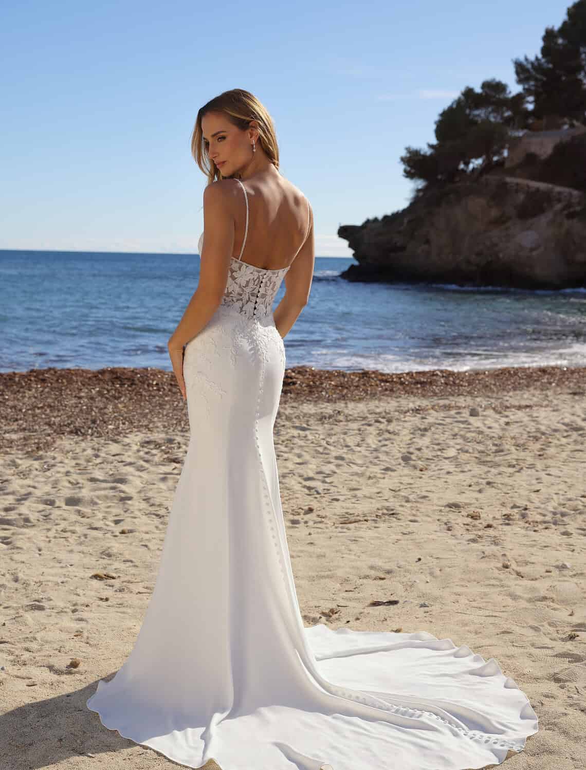 Trouwjurk Flynn van Azuree kopen bij Weddings 1