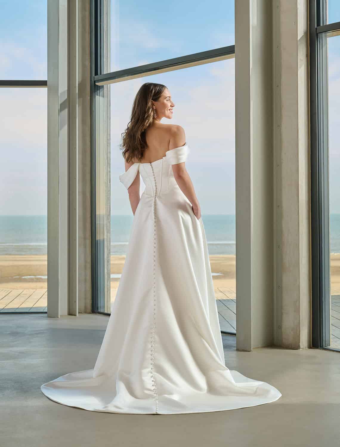Trouwjurk Franky L van Azuree kopen bij Weddings 1