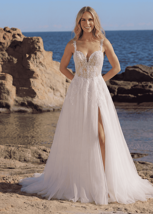 Trouwjurk Georgette van Azuree kopen bij Weddings 3