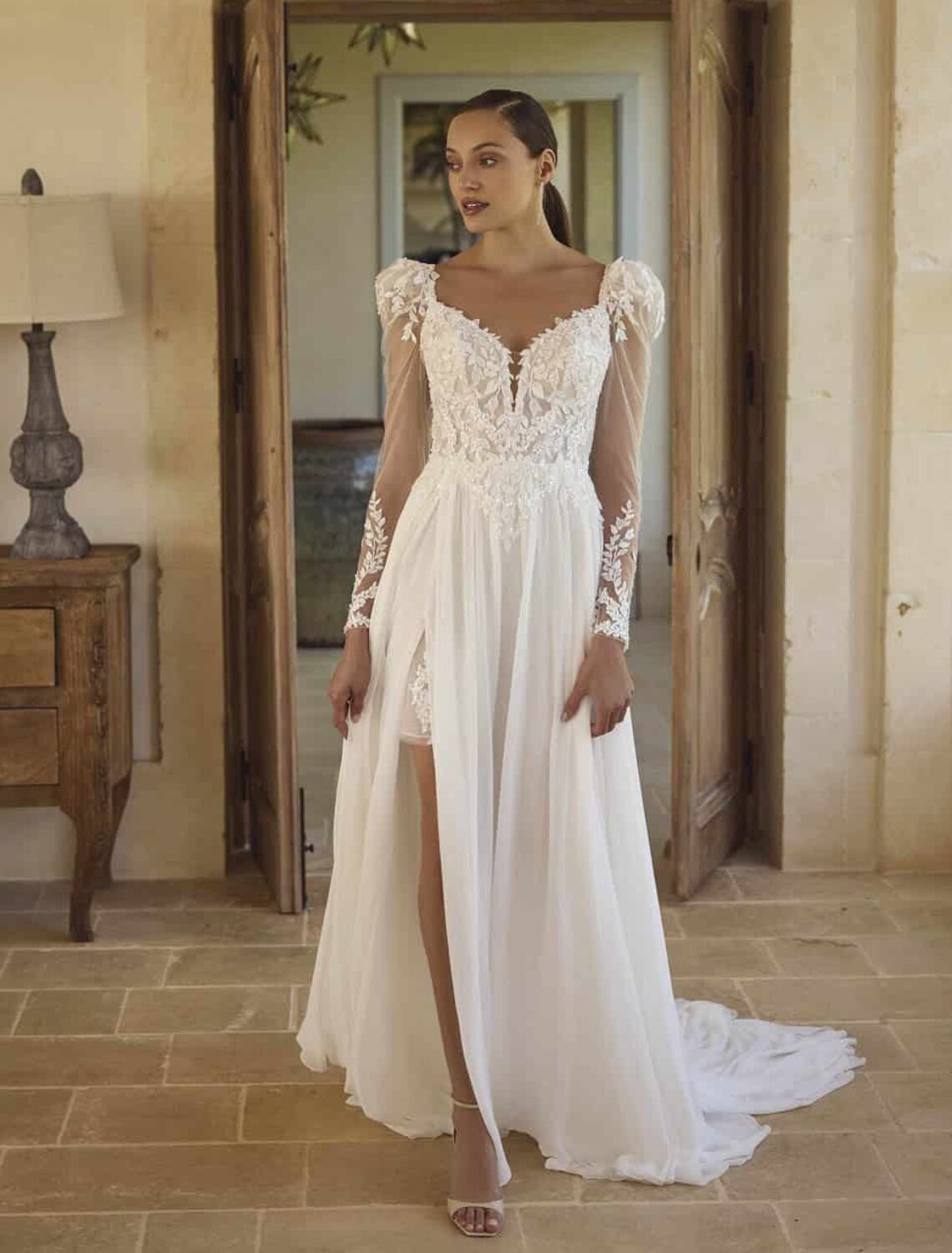 Trouwjurk Georgina van Modeca kopen bij Weddings 1