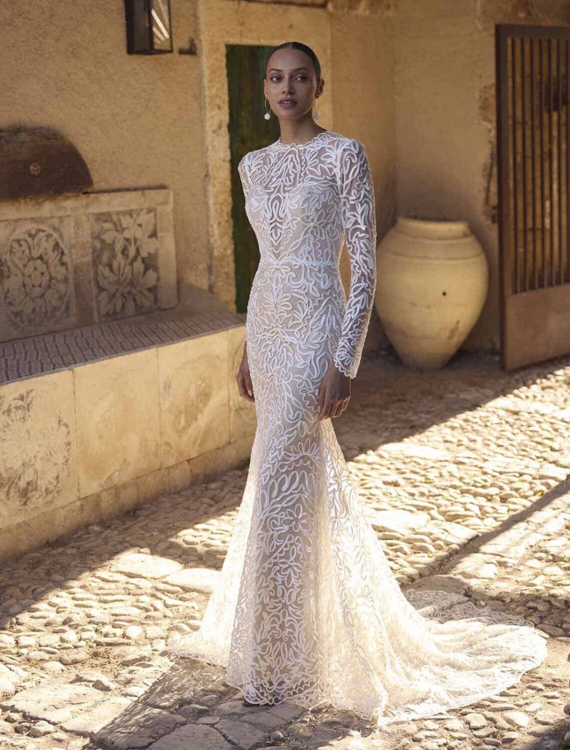 Trouwjurk Gia van Modeca kopen bij Weddings 1