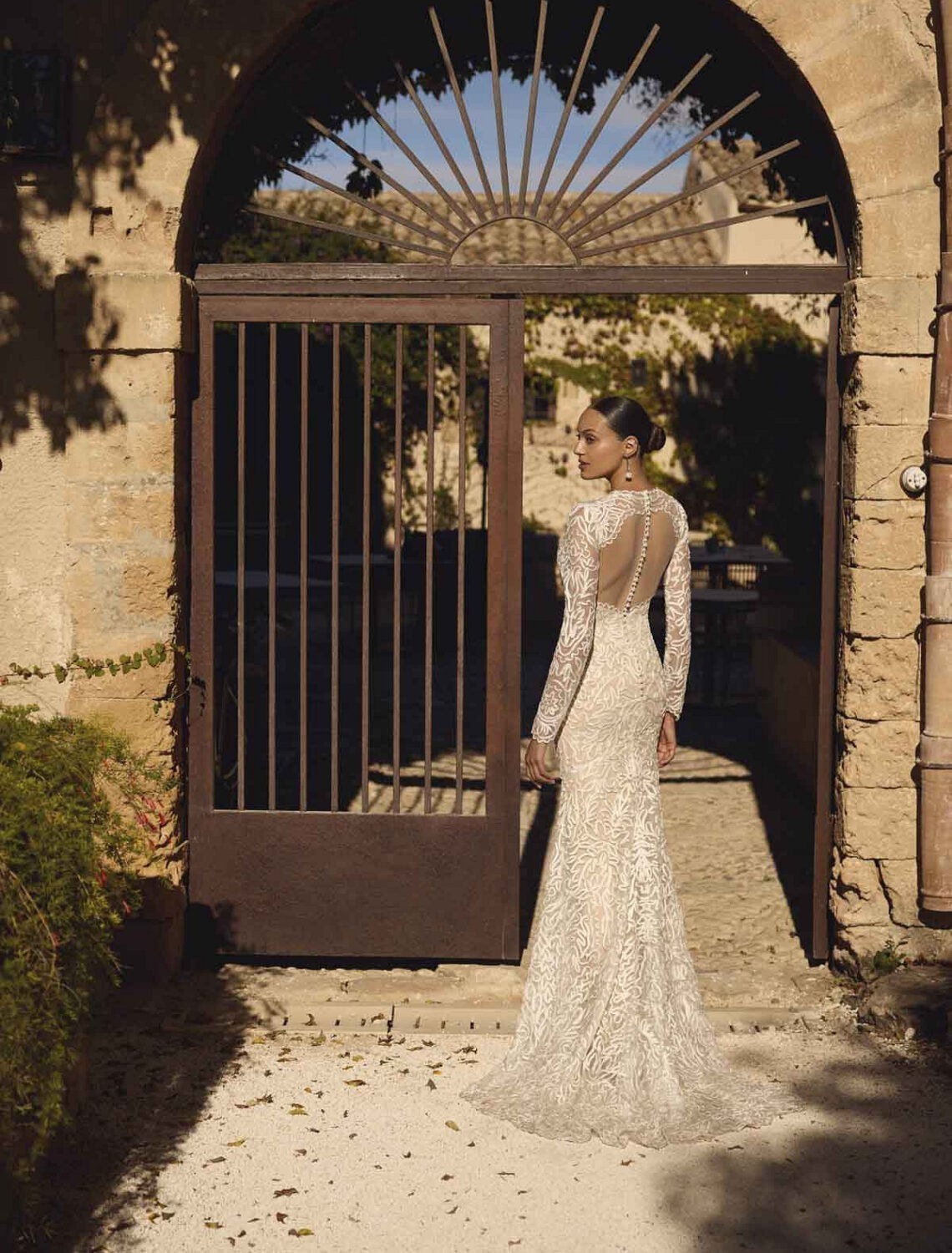 Trouwjurk Gia van Modeca kopen bij Weddings 5