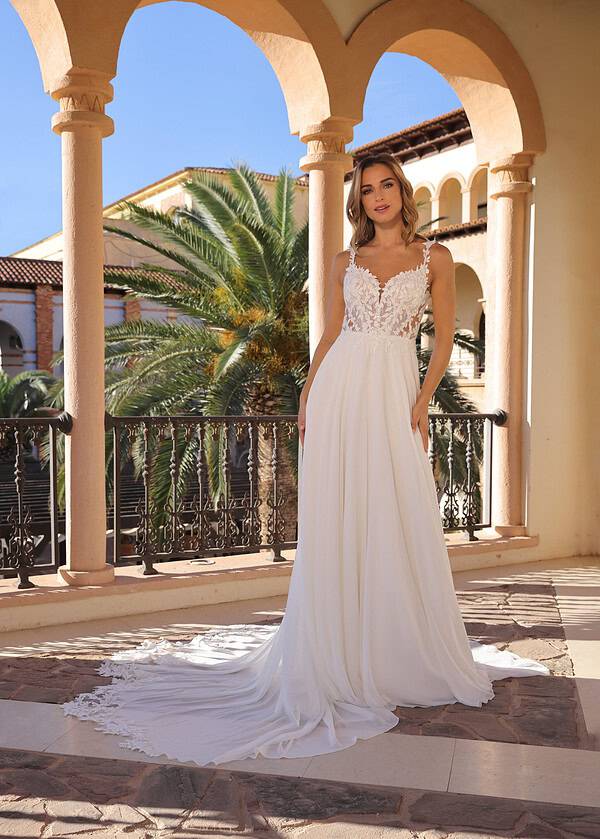 Trouwjurk Grayson van Azuree kopen bij Weddings 3