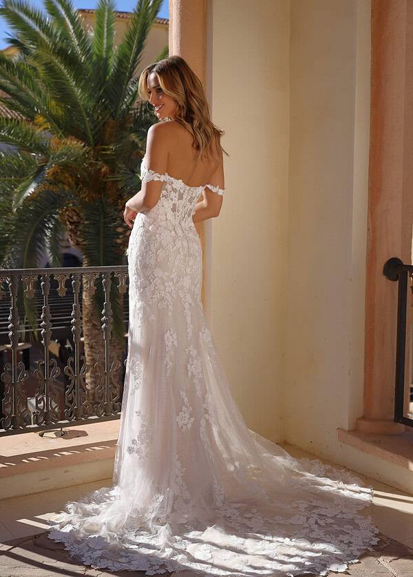 Trouwjurk Jin G van Azuree kopen bij Weddings 1