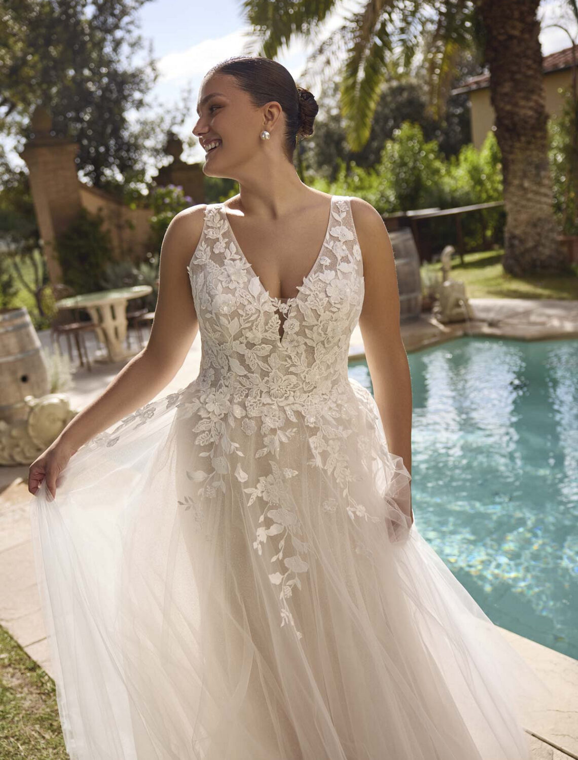 Trouwjurk Jolanthe van Modeca kopen bij Weddings 3