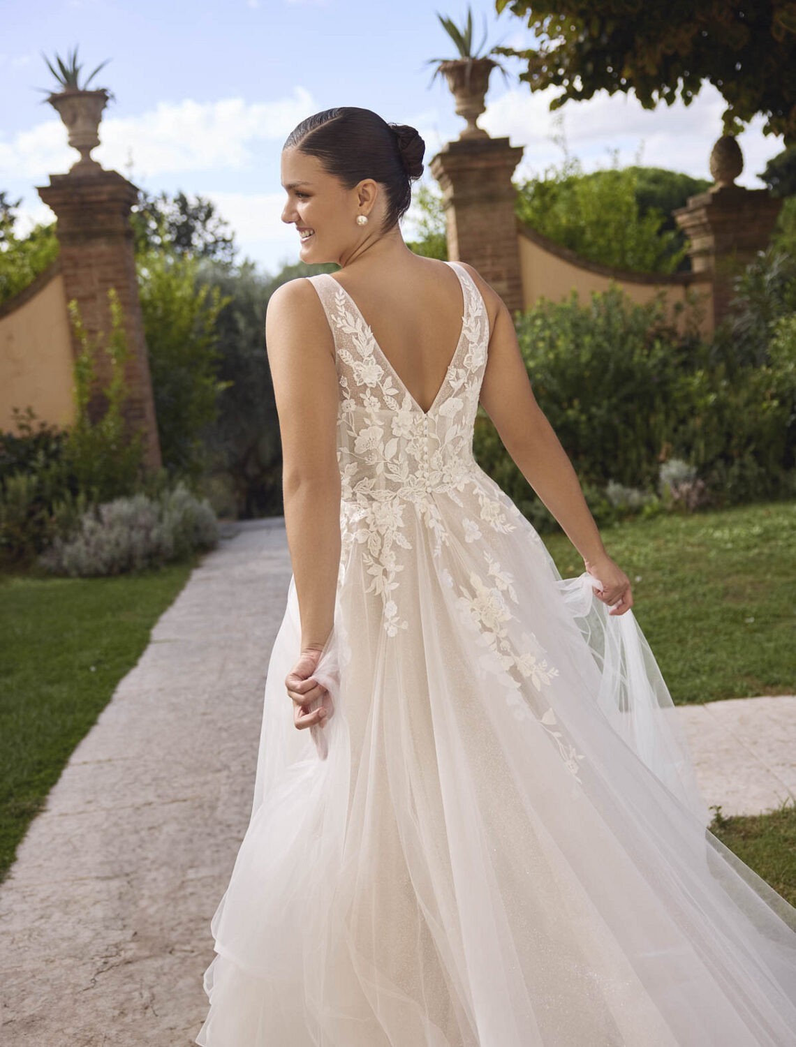 Trouwjurk Jolanthe van Modeca kopen bij Weddings 4