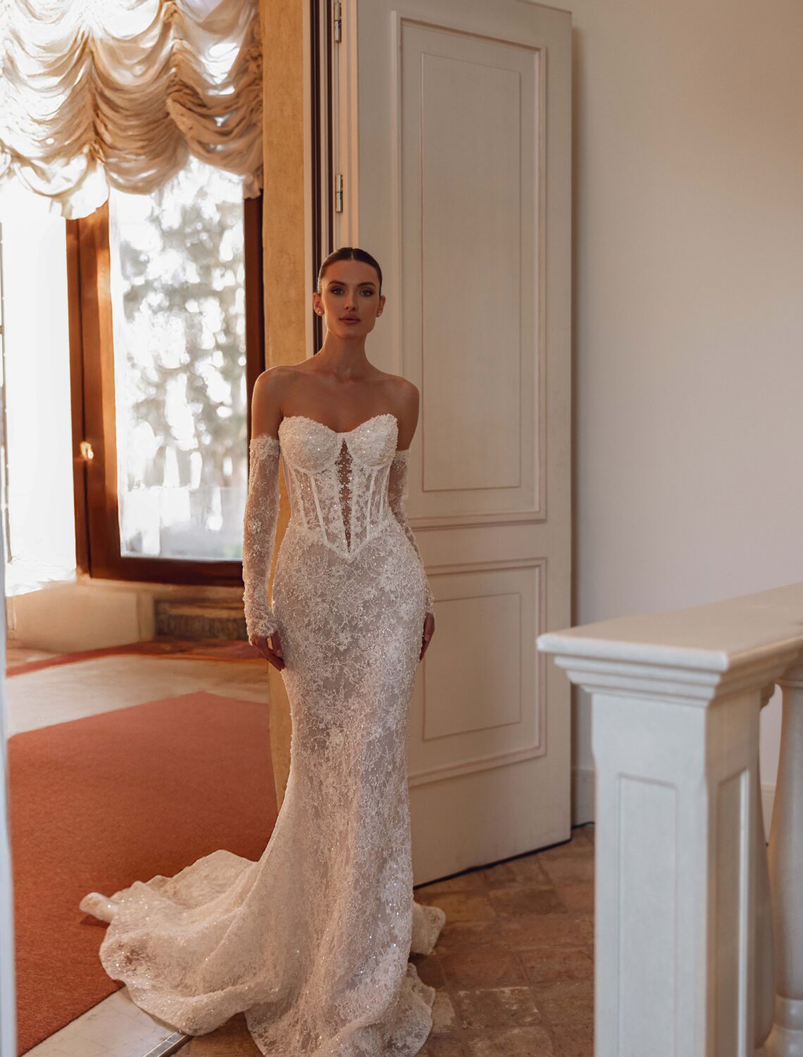 Trouwjurk Kristina van Dominiss kopen bij Weddings 3