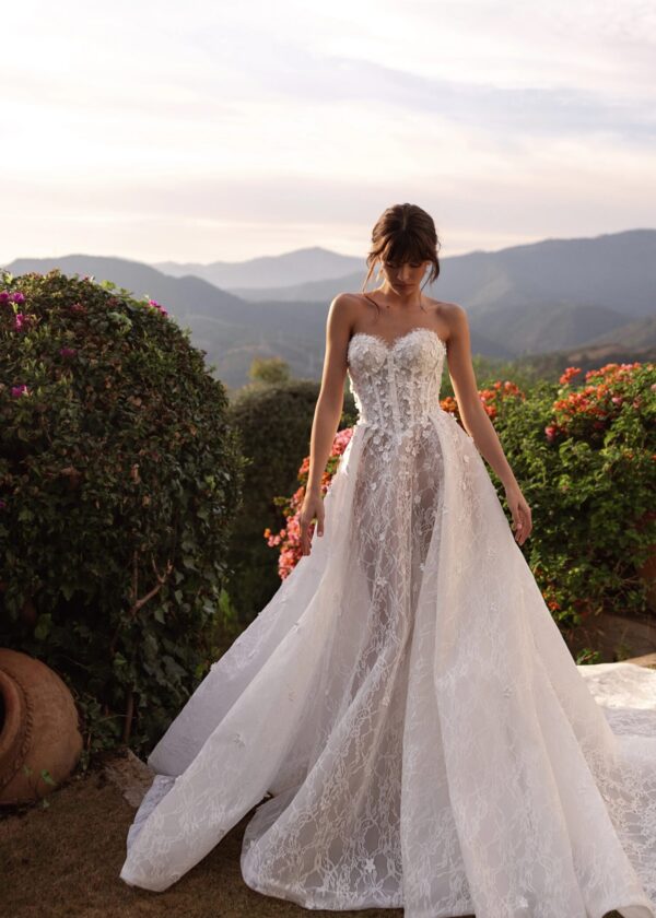 Trouwjurk Lana van Tina Valerdi kopen bij Weddings 2