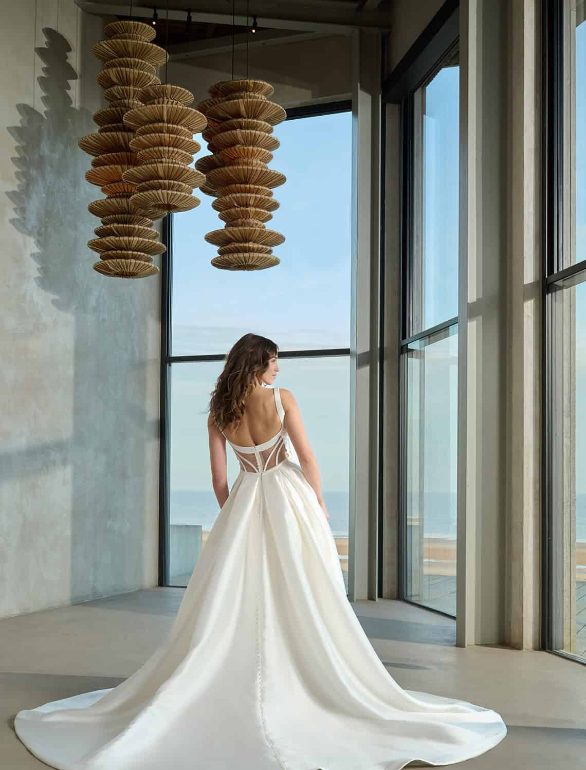 Trouwjurk Libra van Azuree kopen bij Weddings 1
