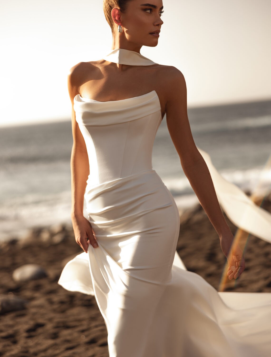 Trouwjurk Luna van DAMA Couture kopen bij Weddings 5