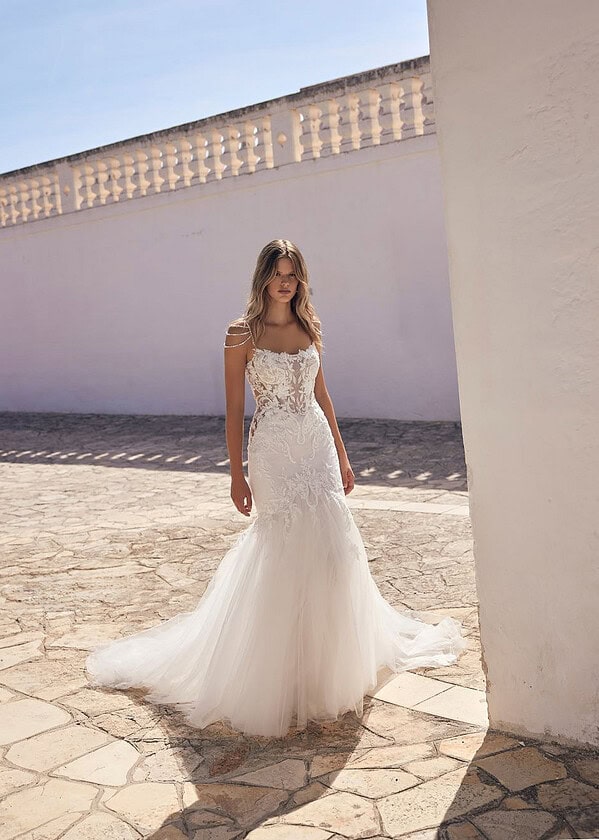 Jurk Lureva van Modeca nu kopen bij Weddings 4