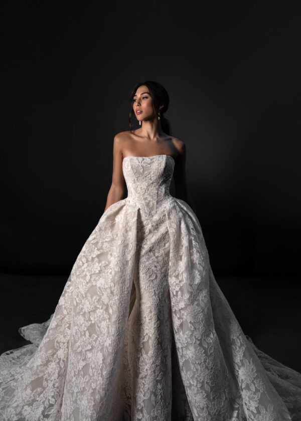 Trouwjurk ML1986 van Martina Liana kopen bij Weddings 1