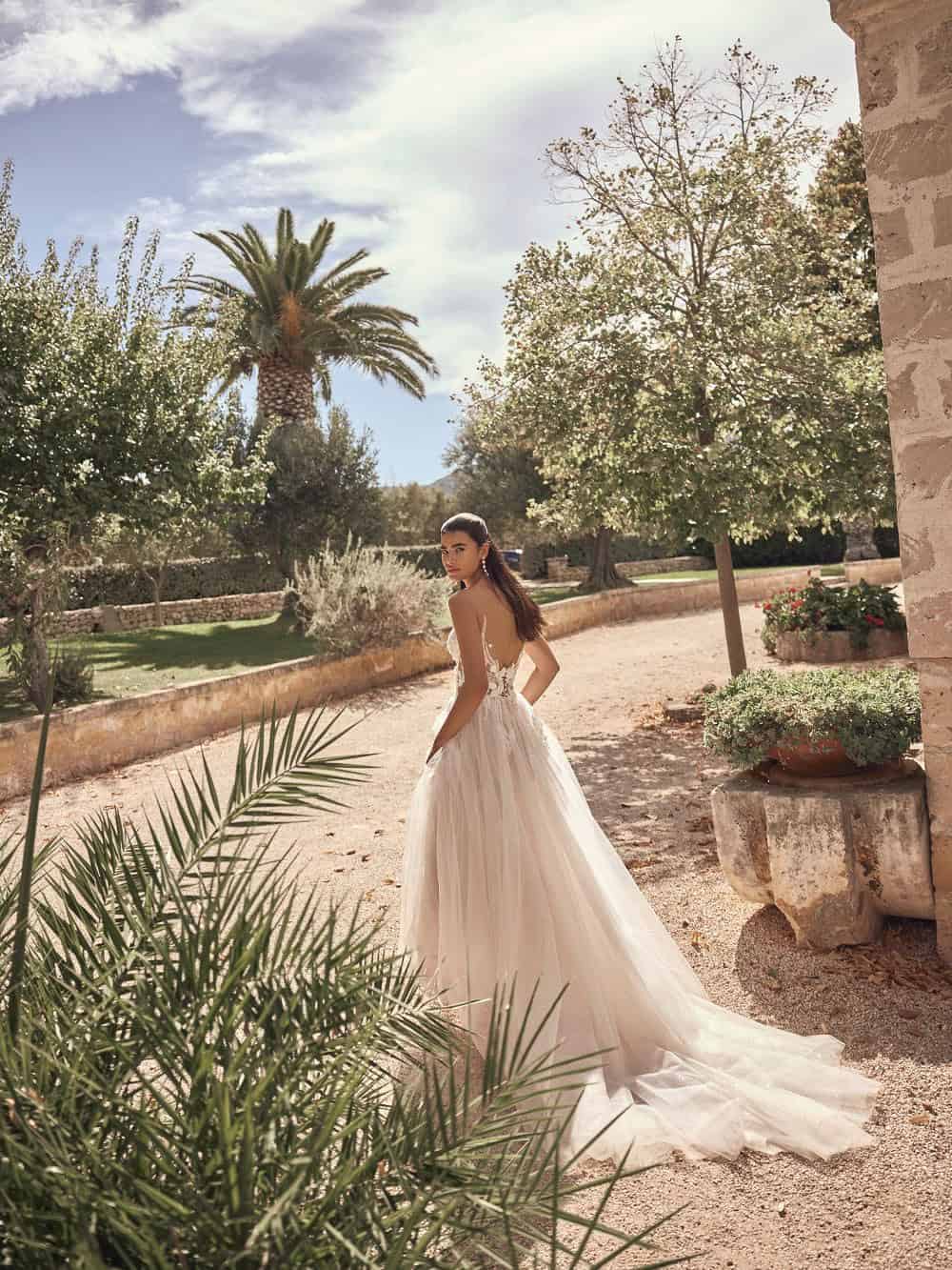 Trouwjurk Mae van Modeca kopen bij Weddings 1