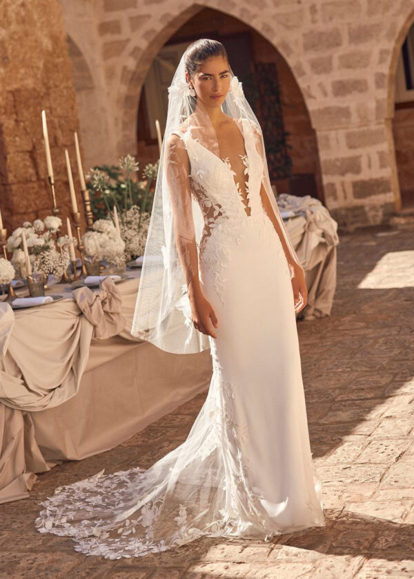 Trouwjurk Maurisse van Modeca kopen bij Weddings 4