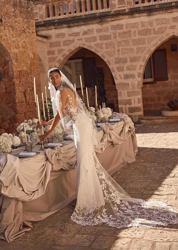 Trouwjurk Maurisse van Modeca kopen bij Weddings 1
