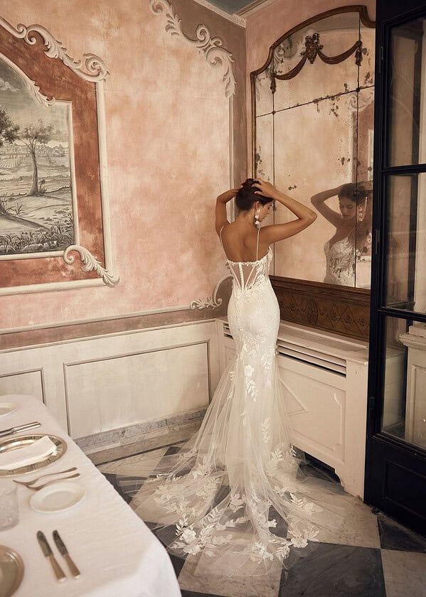 Trouwjurk Mavara van Modeca kopen bij Weddings 1