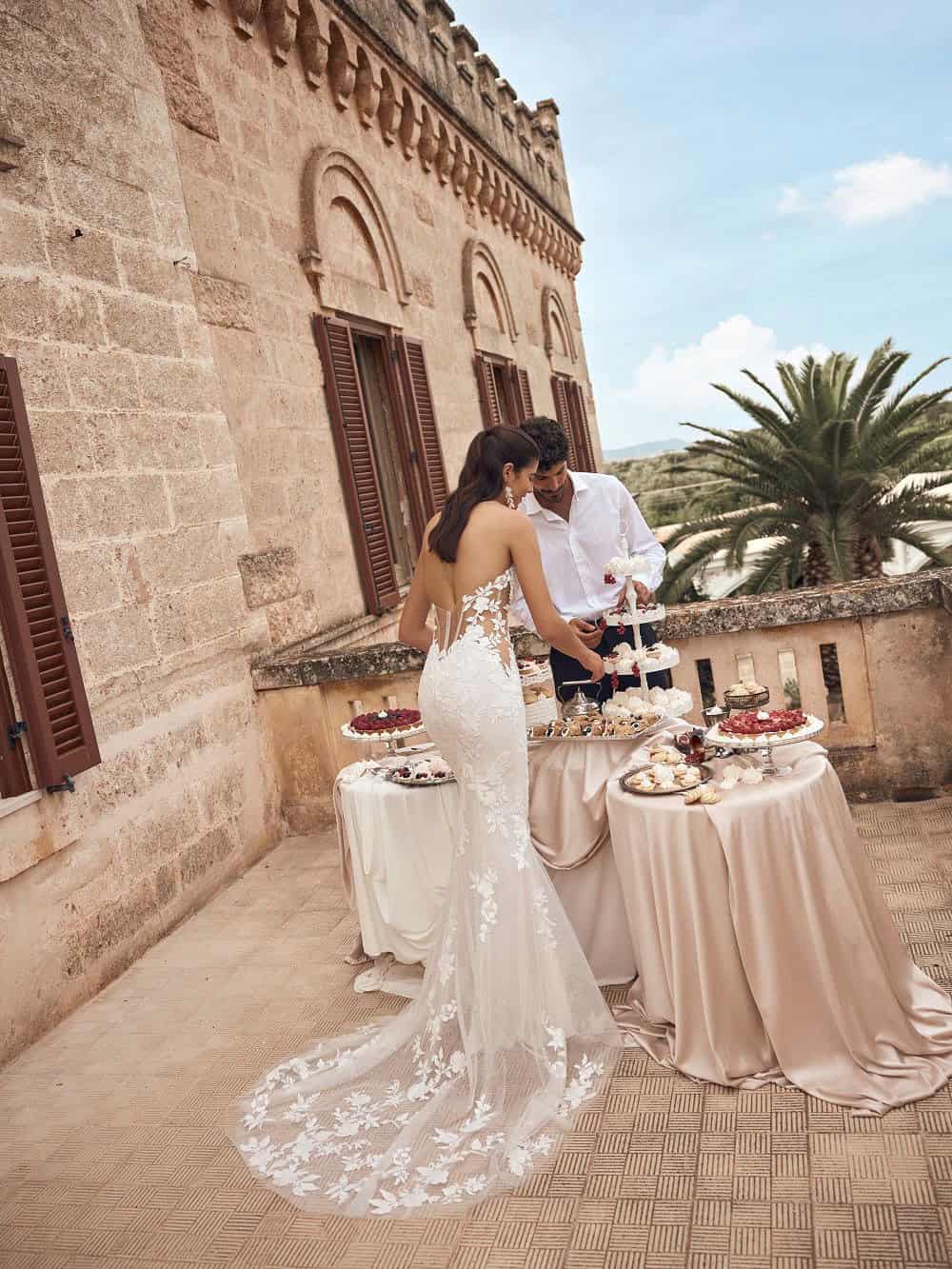 Trouwjurk Mavie van Modeca kopen bij Weddings 1