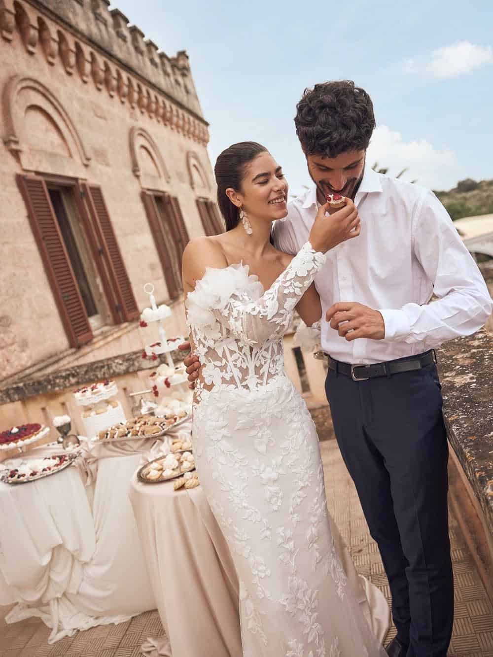 Trouwjurk Mavie van Modeca kopen bij Weddings 2