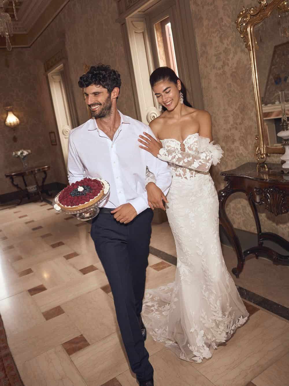 Trouwjurk Mavie van Modeca kopen bij Weddings 3