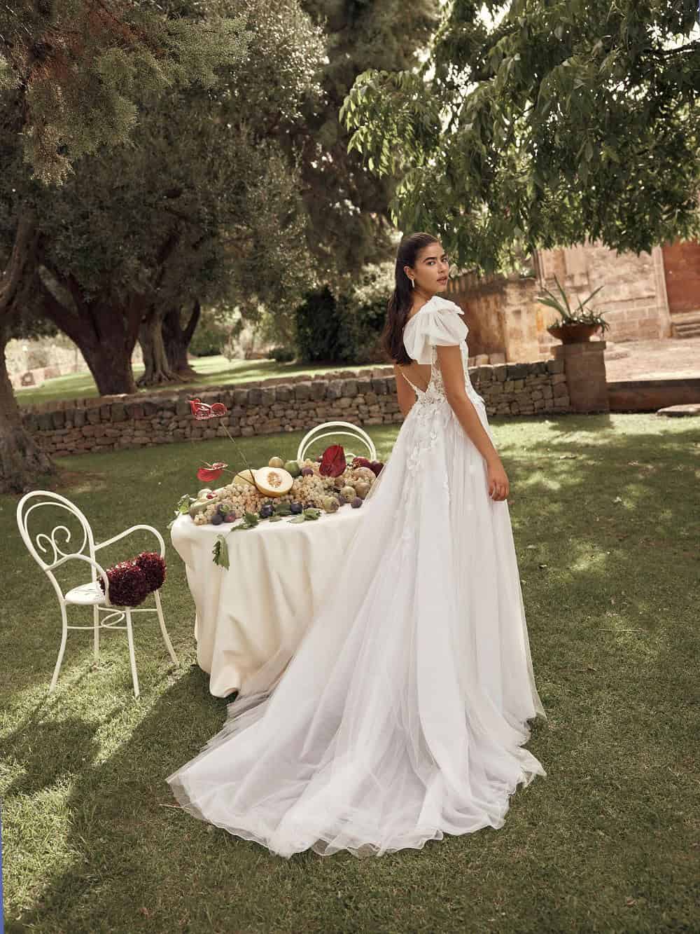 Trouwjurk Maxine van Modeca kopen bij Weddings 1