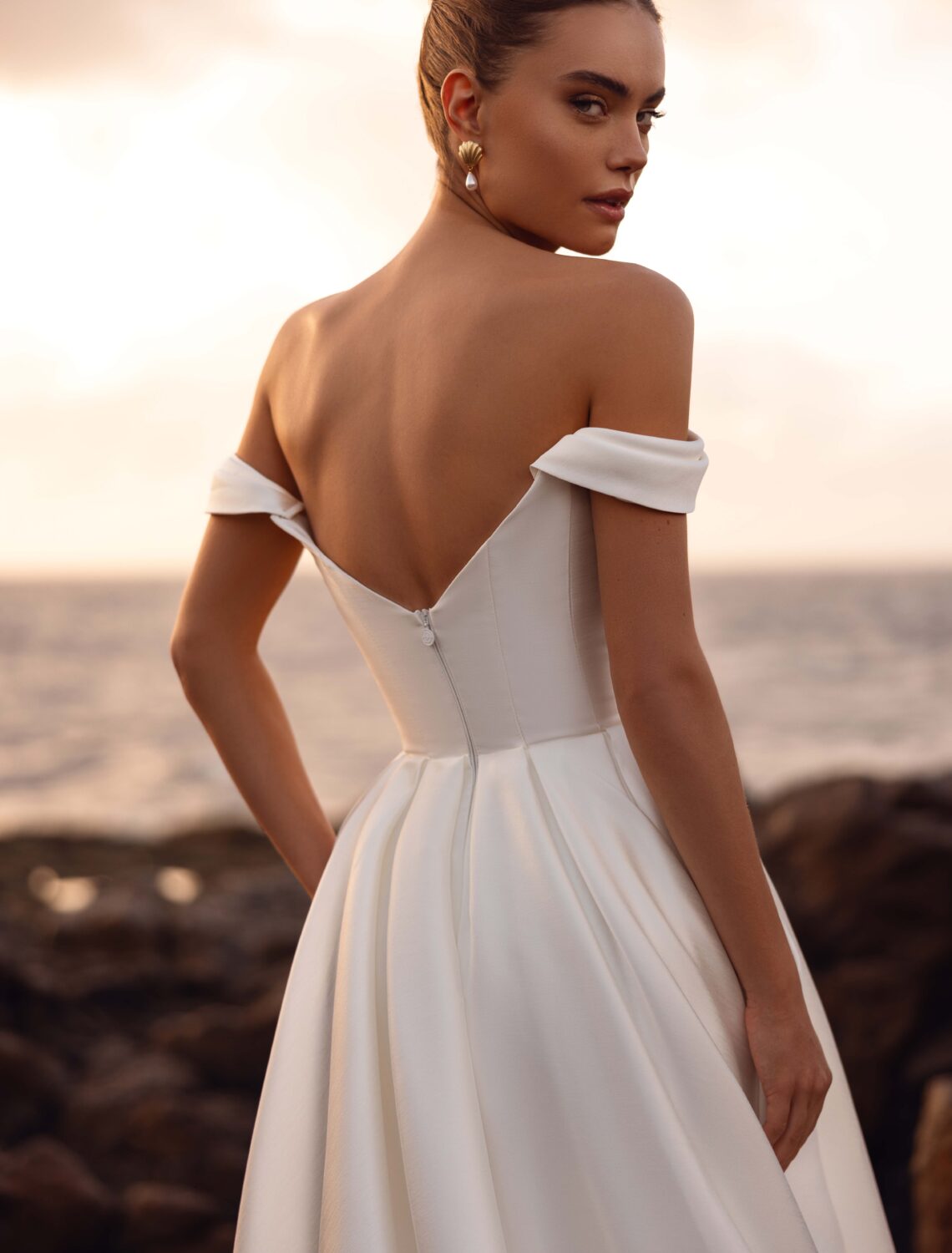 Trouwjurk Mellisandre van Dama Couture kopen bij Weddings 3
