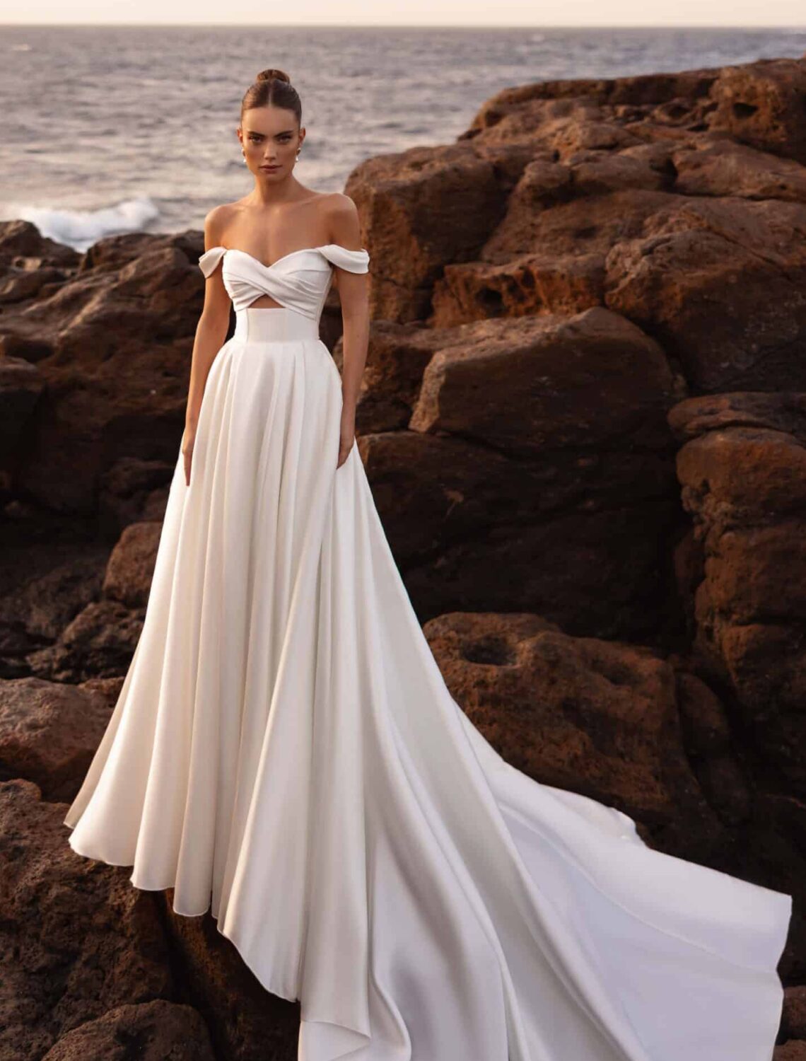 Trouwjurk Mellisandre van Dama Couture kopen bij Weddings 4