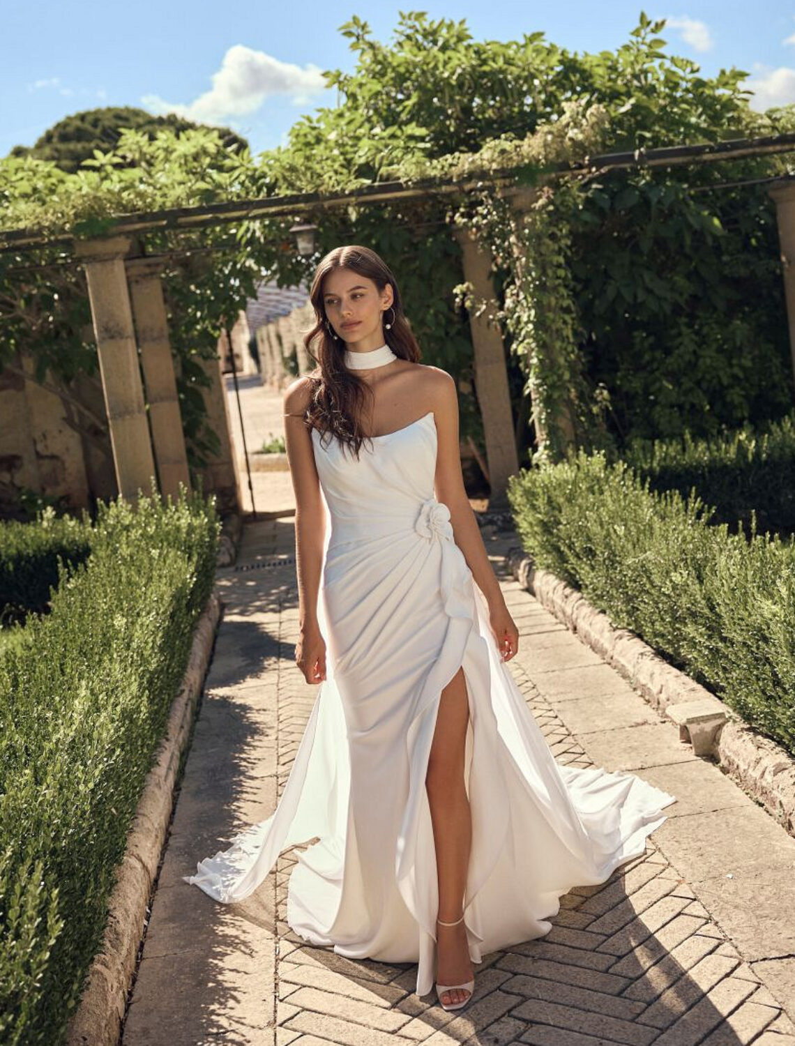 Trouwjurk Mila van Modeca kopen bij Weddings 4