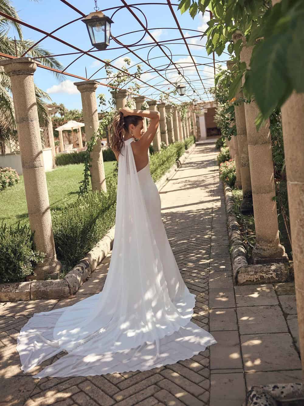 Trouwjurk Mila van Modeca kopen bij Weddings 1