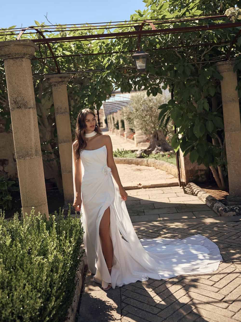 Trouwjurk Mila van Modeca kopen bij Weddings 2