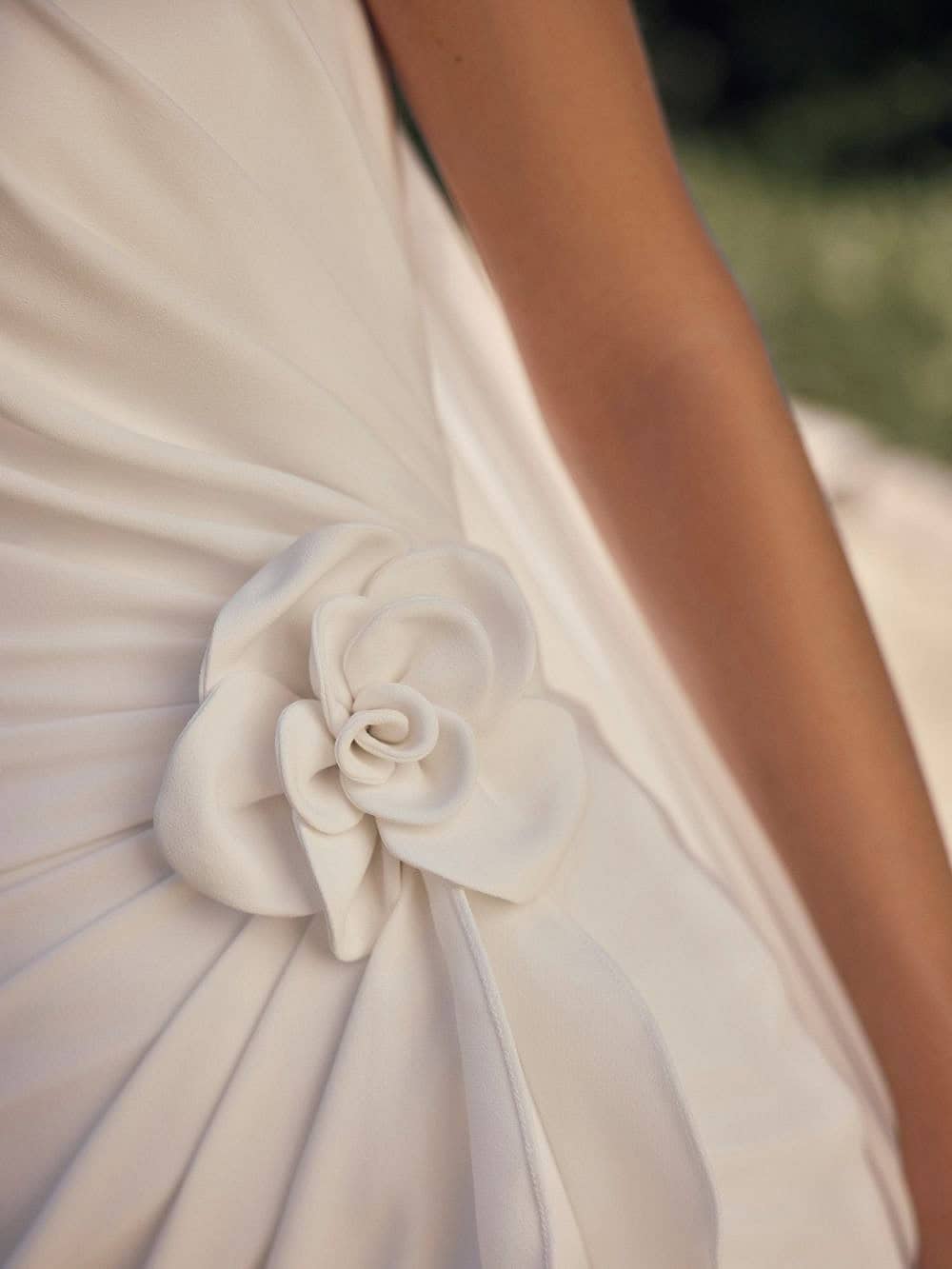 Trouwjurk Mila van Modeca kopen bij Weddings 3