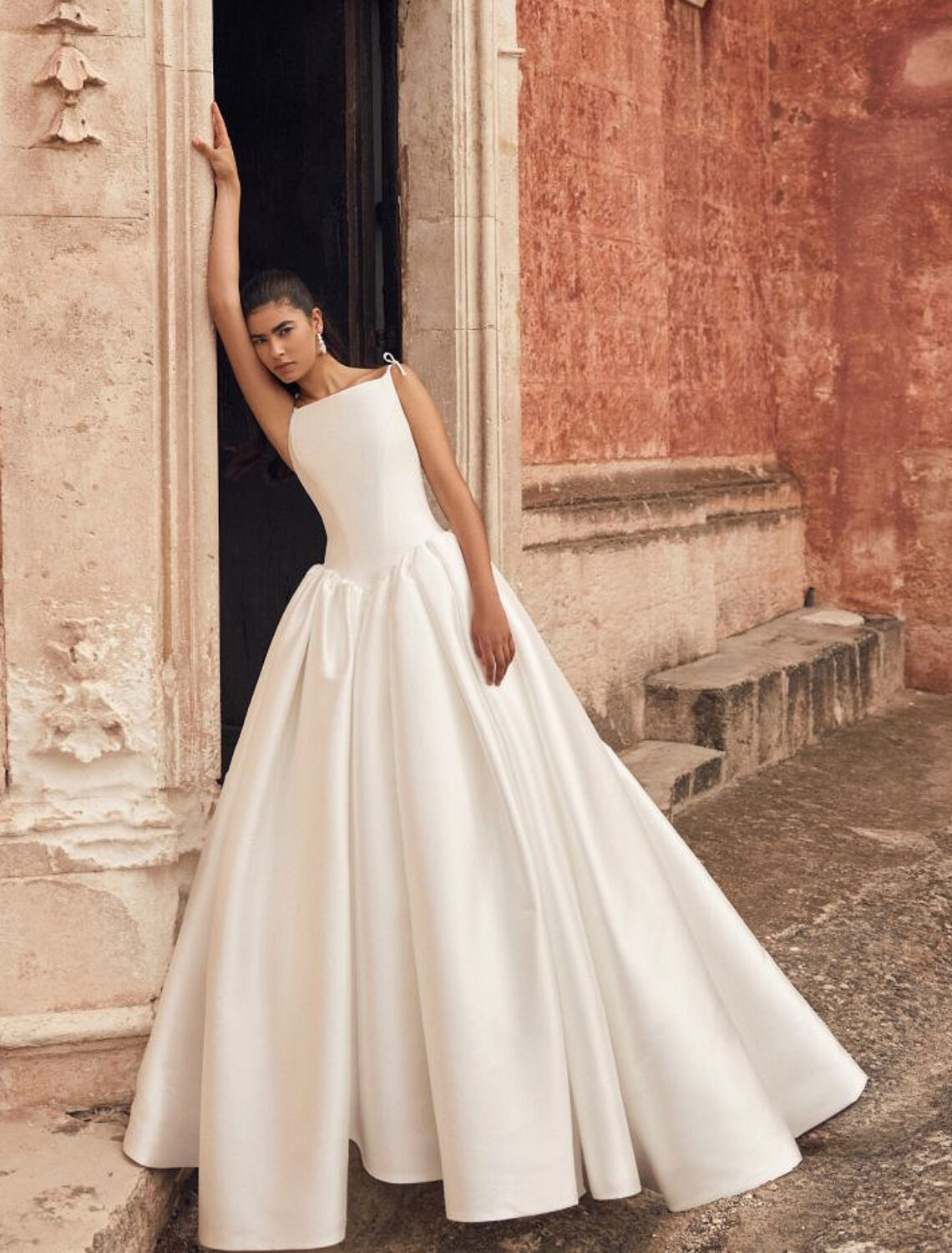 Trouwjurk Mirena van Modeca kopen bij Weddings 4