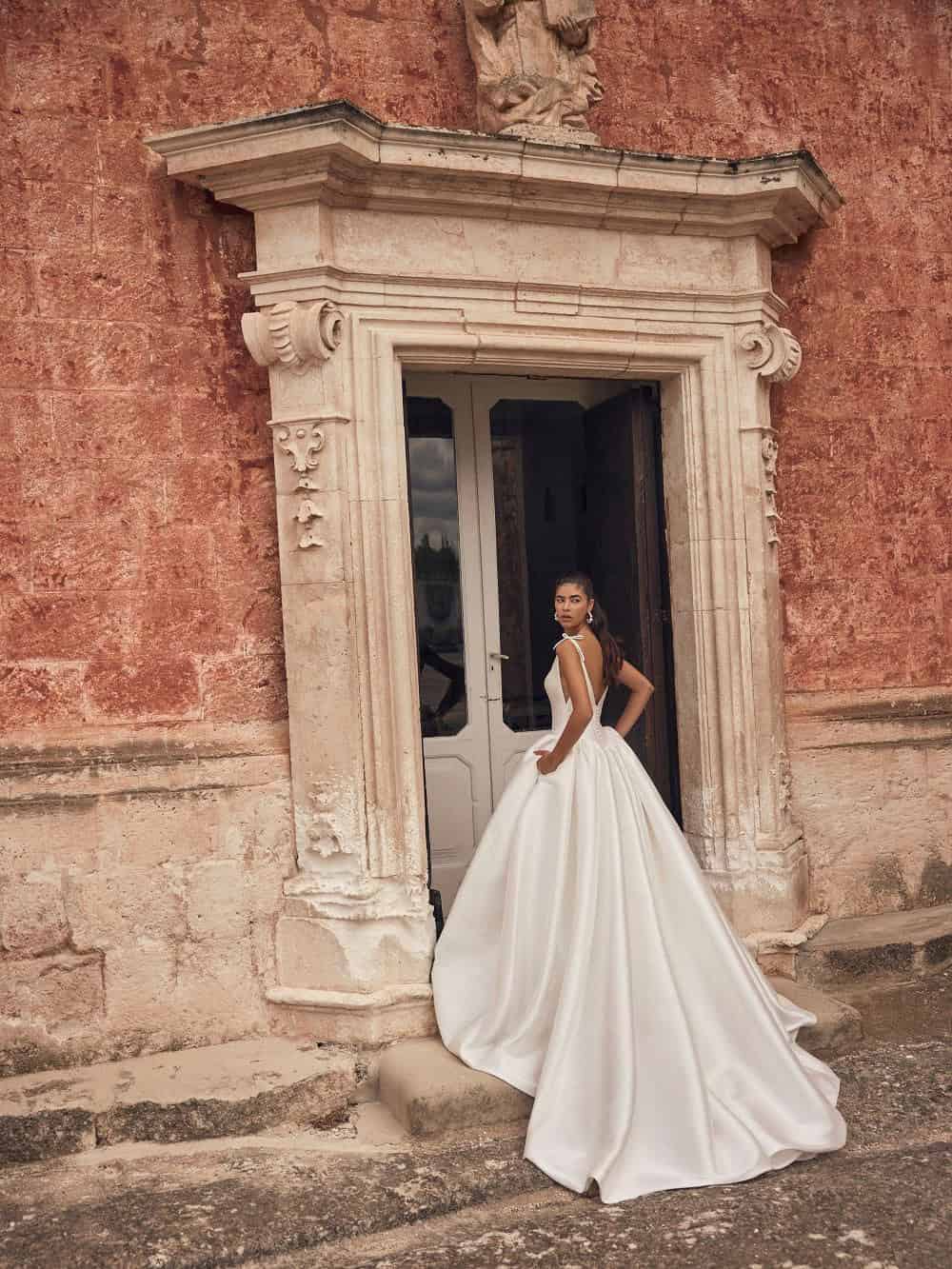 Trouwjurk Mirena van Modeca kopen bij Weddings 1